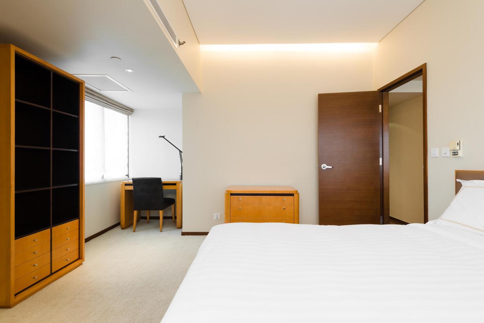 Shanghai Centre Serviced Apartment Exteriér fotografie